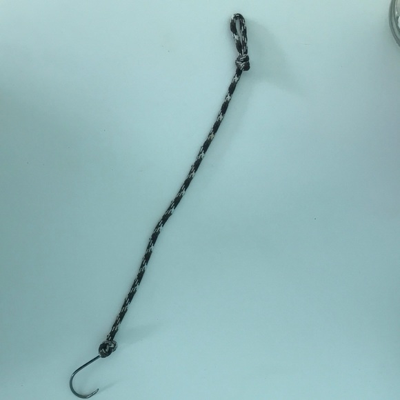 Fish hook bracelet - Picture 2 of 3